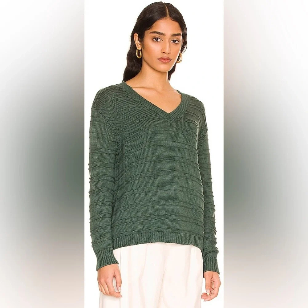 NWT Revolve Stitches and Stripes Posey Pullover in Emerald size S
